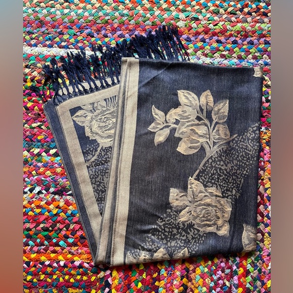 Accessories - AMAWATERWAYS BLUE AND WHITE PASHMINA SCARF